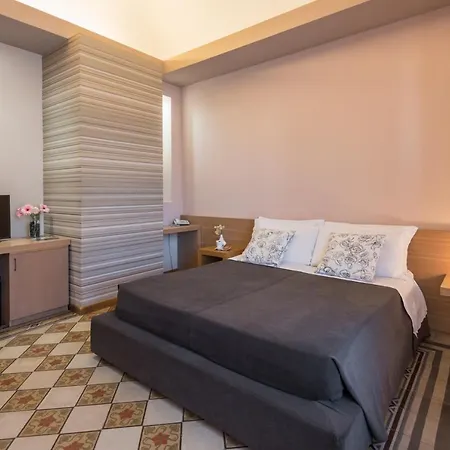 Hotel Vittorio Veneto 3*