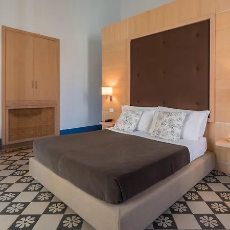 Vittorio Veneto 3* Ragusa