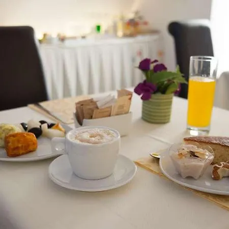 Hotel Vittorio Veneto 3*