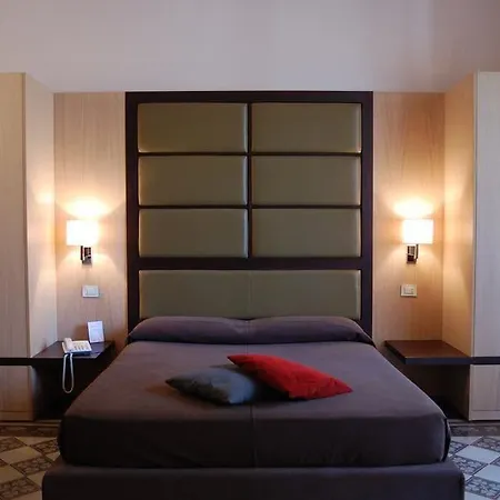 Vittorio Veneto 3*