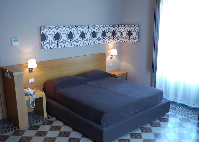 Ξενοδοχείο Vittorio Veneto 3*