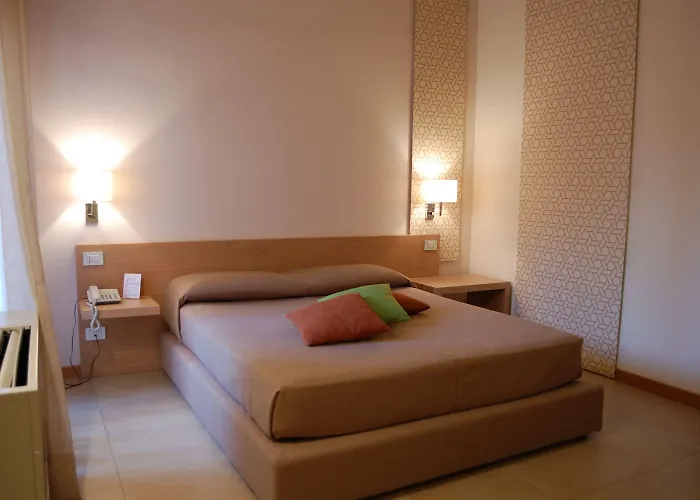 Ξενοδοχείο Vittorio Veneto 3*